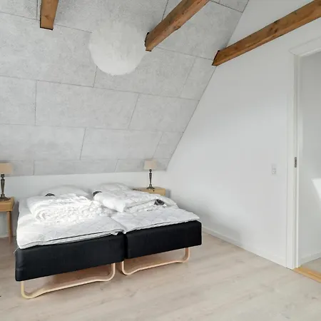 3 Bedroom Stunning In Samso 度假居 *